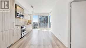 3512 - 290 ADELAIDE STREET W | Toronto Ontario | Slide Image Nine