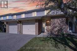 10 - 50 BLACKWELL AVENUE | Toronto Ontario | Slide Image Three