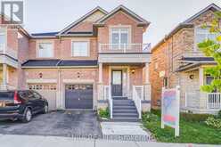 28 GRANDWOOD AVENUE | Whitchurch-Stouffville Ontario | Slide Image One