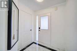 28 GRANDWOOD AVENUE | Whitchurch-Stouffville Ontario | Slide Image Three