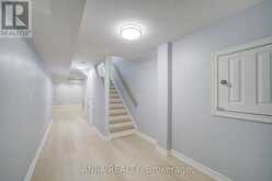 28 GRANDWOOD AVENUE | Whitchurch-Stouffville Ontario | Slide Image Thirty-four