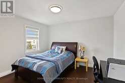 21 ENGLISH OAK DRIVE | Richmond Hill Ontario | Slide Image Sixteen