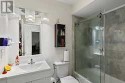 21 ENGLISH OAK DRIVE | Richmond Hill Ontario | Slide Image Eighteen