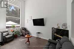21 ENGLISH OAK DRIVE | Richmond Hill Ontario | Slide Image Six