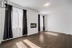 164 TANGO CRESCENT | Newmarket Ontario | Slide Image Eleven