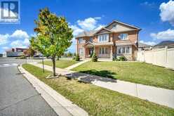 2 ADDISCOTT STREET | Brampton Ontario | Slide Image Four