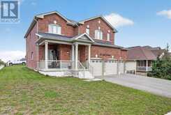 14 LAMB AVENUE | Lindsay Ontario | Slide Image Three