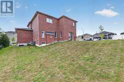 14 LAMB AVENUE | Lindsay Ontario | Slide Image Forty-three