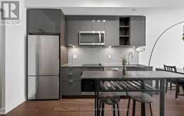 427 - 543 RICHMOND STREET W | Toronto Ontario | Slide Image Three