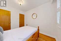 15 GRASSINGTON CRESCENT | Toronto Ontario | Slide Image Fifteen