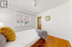15 GRASSINGTON CRESCENT | Toronto Ontario | Slide Image Sixteen