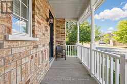37 QUEEN'S PLATE DRIVE | Markham Ontario | Slide Image Four