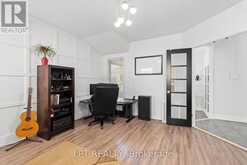 416 FLANAGAN COURT | Newmarket Ontario | Slide Image Eleven