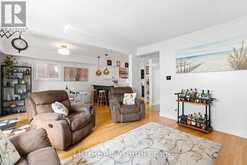 416 FLANAGAN COURT | Newmarket Ontario | Slide Image Seventeen