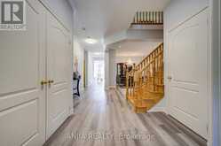 16 FOREST MANOR PLACE | Markham Ontario | Slide Image Three