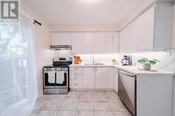 21 - 2395 BROMSGROVE ROAD S | Mississauga Ontario | Slide Image Seventeen