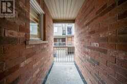 26 TED WRAY CIRCLE | Toronto Ontario | Slide Image Sixteen
