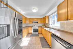 17 GRAINGER CRESCENT | Ajax Ontario | Slide Image Thirteen