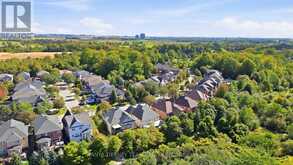 4 BRANTHAVEN COURT | Whitby Ontario | Slide Image Forty-eight