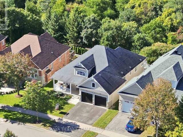 4 BRANTHAVEN COURT Whitby Ontario, L1M 0B2 - 3 Bedrooms Home For Sale
