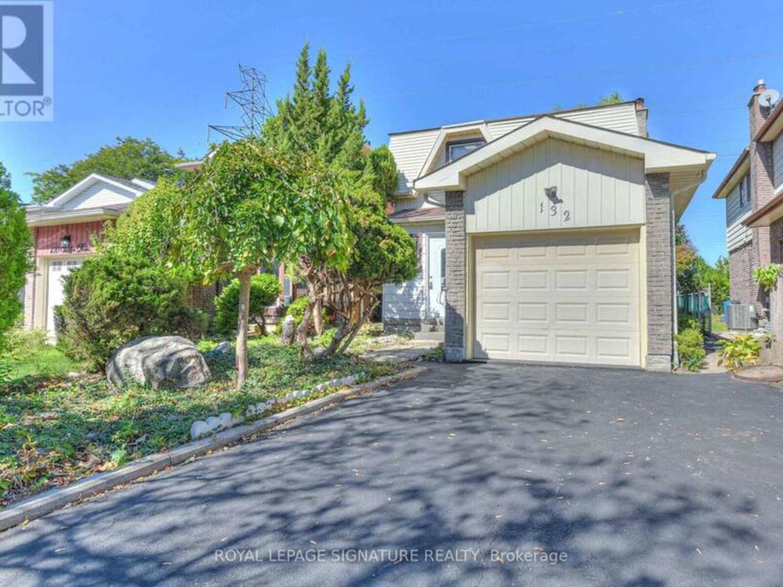132 VALDOR DRIVE, Toronto, Ontario M1V 1R5