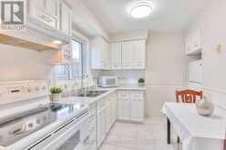 132 VALDOR DRIVE | Toronto Ontario | Slide Image Fifteen