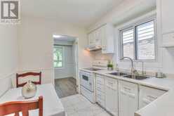 132 VALDOR DRIVE | Toronto Ontario | Slide Image Eighteen
