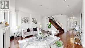 7 PHILIPS LAKE COURT | Richmond Hill Ontario | Slide Image Five