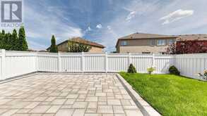 7 PHILIPS LAKE COURT | Richmond Hill Ontario | Slide Image Thirty-four