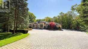 38 BRIDGEWATER DRIVE | Richmond Hill Ontario | Slide Image Five