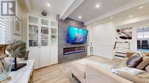 438 WOODBRIDGE AVENUE | Vaughan Ontario | Slide Image Thirteen