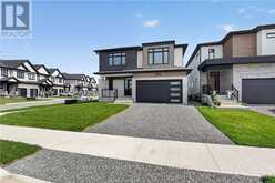 8905 ANGIE DRIVE | Niagara Falls Ontario | Slide Image Three