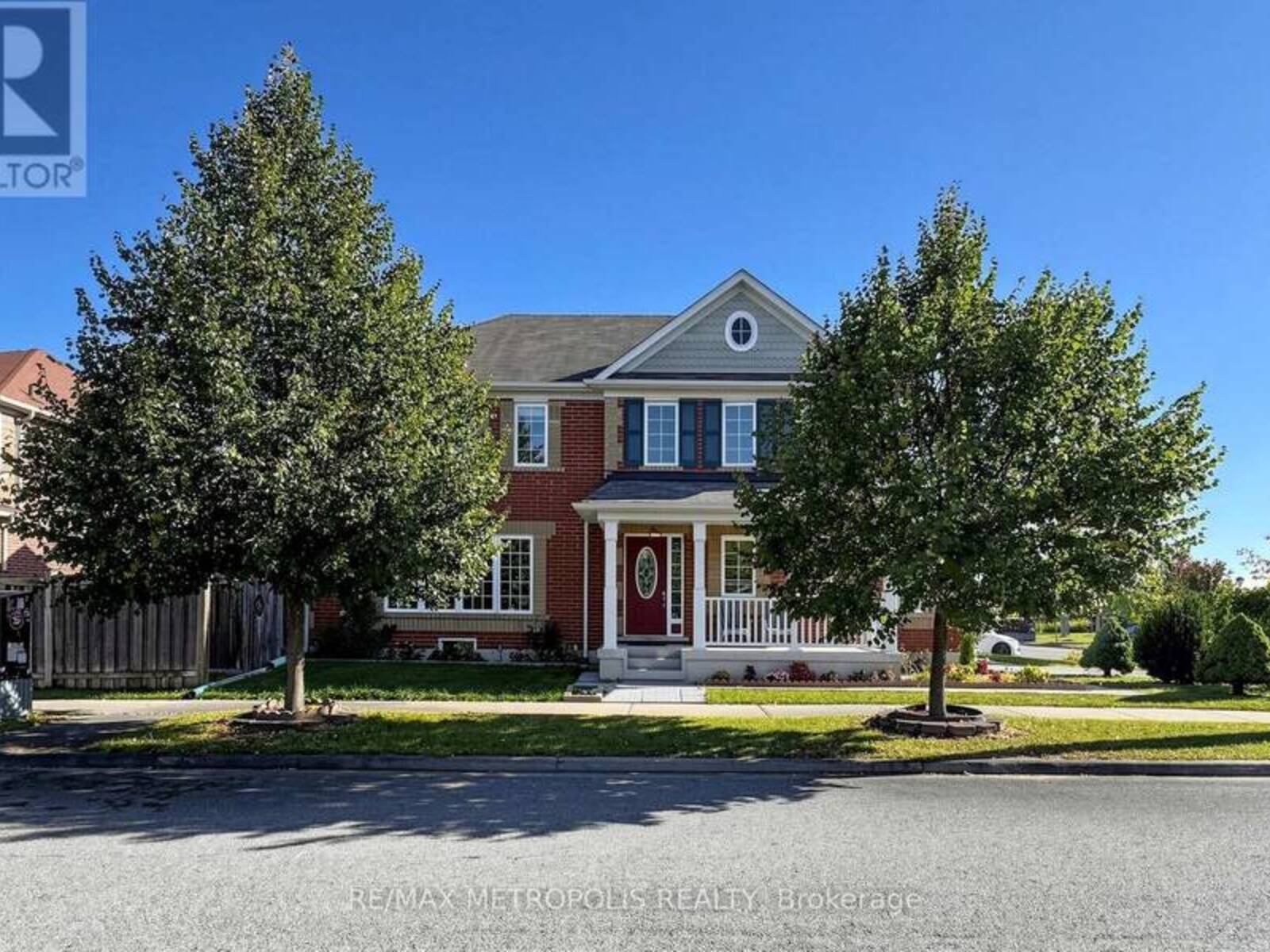 1913 LIATRIS DRIVE, Pickering, Ontario L1X 0A7