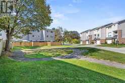 15 - 33 CELESTE DRIVE | Toronto Ontario | Slide Image Forty-eight