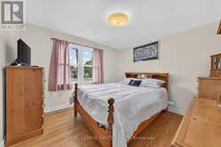 20 ALANBURY CRESCENT | Toronto Ontario | Slide Image Thirteen
