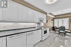 11 - 520 SILKEN LAUMANN DRIVE | Newmarket Ontario | Slide Image Nineteen