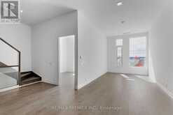 TH17 - 7 BUTTERMILL AVENUE | Vaughan Ontario | Slide Image Six