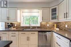 142 NELSON STREET | Barrie Ontario | Slide Image Nine