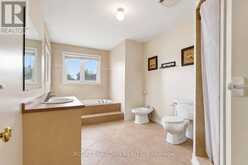264 COUNTRY LANE | Barrie Ontario | Slide Image Twenty-two