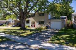 52 BRIER PARK ROAD | Brantford Ontario | Slide Image Four