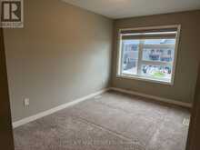 908 ROBERT FERRIE DRIVE | Kitchener Ontario | Slide Image Thirteen
