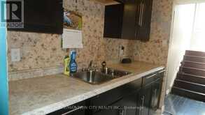 4 - 647 ALBERT STREET | Waterloo Ontario | Slide Image Seven