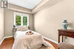 TH5 - 98 CARR STREET | Toronto Ontario | Slide Image Thirteen