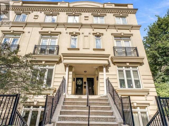 TH5 - 98 CARR STREET Toronto Ontario, M5T 1B7 - 4 Bedrooms Condo For Sale
