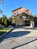 227 HICKLING TRAIL | Barrie Ontario | Slide Image Three