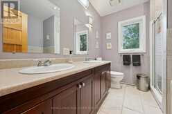 46 GERMORDA DRIVE | Oakville Ontario | Slide Image Thirty-two