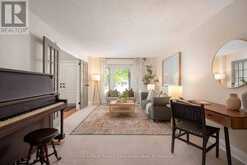 2253 TOWNE BOULEVARD | Oakville Ontario | Slide Image Nine