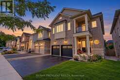 31 MONARCH DRIVE | Halton Hills Ontario | Slide Image Three