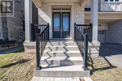 31 CARNEGIE DRIVE | Oakville Ontario | Slide Image Three