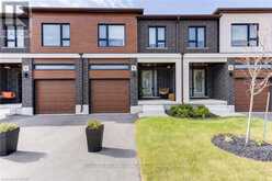 8B - 18 OAK FOREST COMMON | Cambridge Ontario | Slide Image One